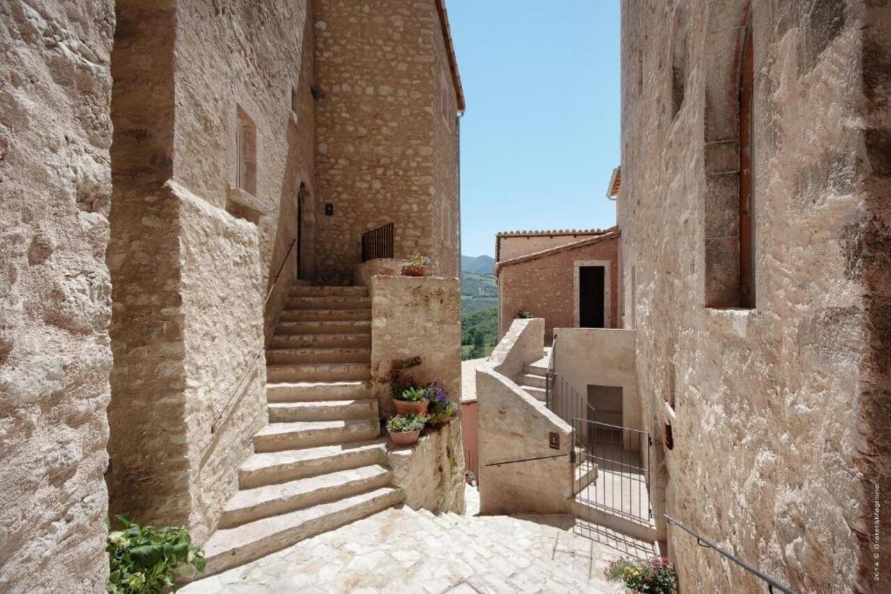 Castello Di Postignano Hotel Sellano Exterior foto